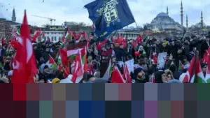 Ratusan Ribu Warga Turki Padati Jembatan Galata Istanbul, Serukan Akhiri Genosida di Gaza pada Hari Tahun Baru 2026