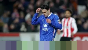 Regis Le Bris Pasang Badan untuk Enzo Le Fee Usai Gagal Penalti Kontra Brentford