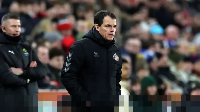 Regis Le Bris: “Sangat Penting untuk Tetap Tenang” Usai Sunderland Dihajar Brentford 3-0