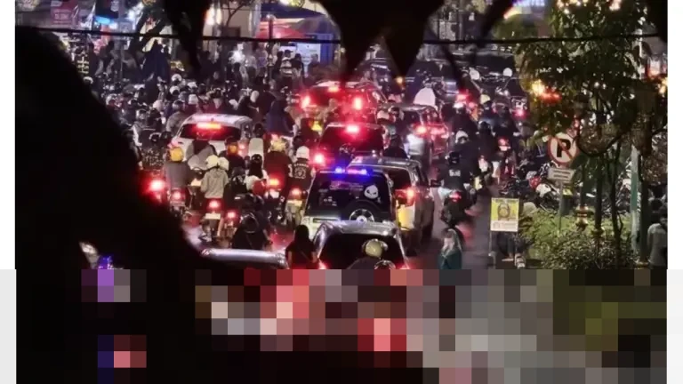 Ribuan Wisatawan Padati Kayutangan Heritage Malang Rayakan Malam Pergantian Tahun 2026