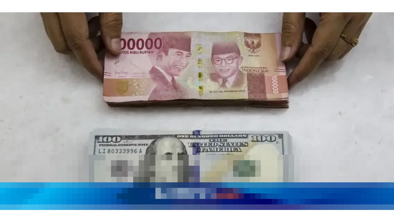 Rupiah Dibuka Menguat Tipis, Ancaman Geopolitik Venezuela Bayangi Potensi Pelemahan Rupiah Dibuka Menguat Tipis, Ancaman Geopolitik Venezuela Bayangi Potensi Pelemahan