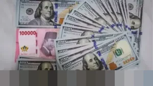 Rupiah Terdepresiasi 0,15% di Awal Perdagangan Jumat, Dolar AS Sentuh Rp16.810 di Tengah Sentimen Global