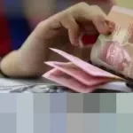 Rupiah Terdepresiasi Tipis, Dolar AS Perkasa di Level Rp16.750 pada Pembukaan Perdagangan