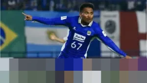 Saddil Ramdani Kartu Merah, Persib Gagal Puncaki Klasemen Usai Ditahan Imbang Persik 1-1
