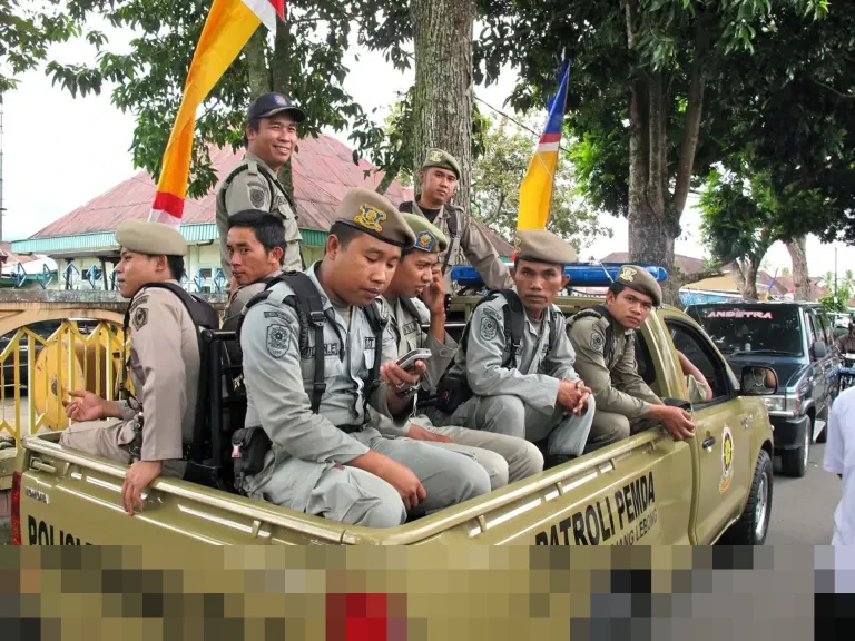 Satpol PP Tegaskan Warkop Sawargi di Bundaran HI Dilarang Gunakan Trotoar Meski Berizin Resmi