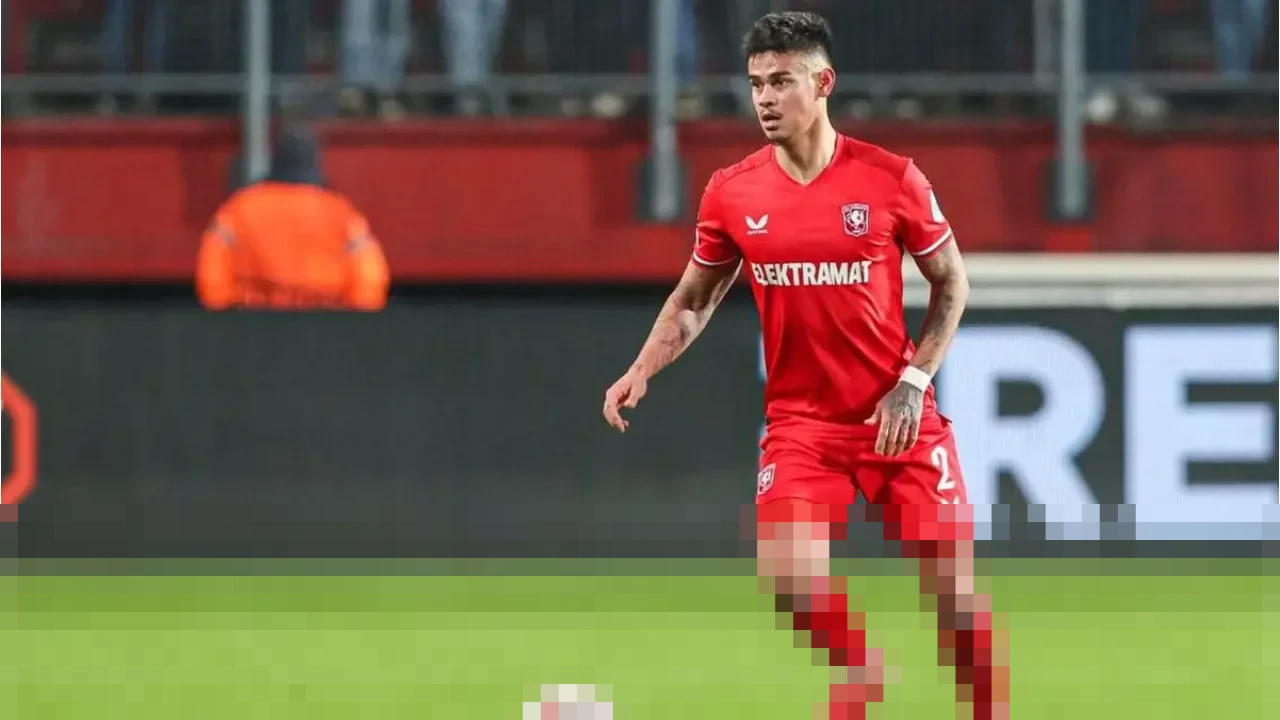 Setelah Setahun Penuh Tantangan, Mees Hilgers Kini Bebas Transfer dan Siap Bangkit di 2026