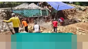 Sukacita Berujung Kecewa: Kisah Warga Gunungkidul yang Bongkar Masjid Demi Janji Renovasi Fiktif