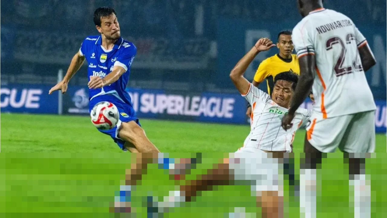 Super League Pekan ke-16: Persib Bandung Terancam Dikudeta Tiga Tim Pesaing di Puncak Klasemen