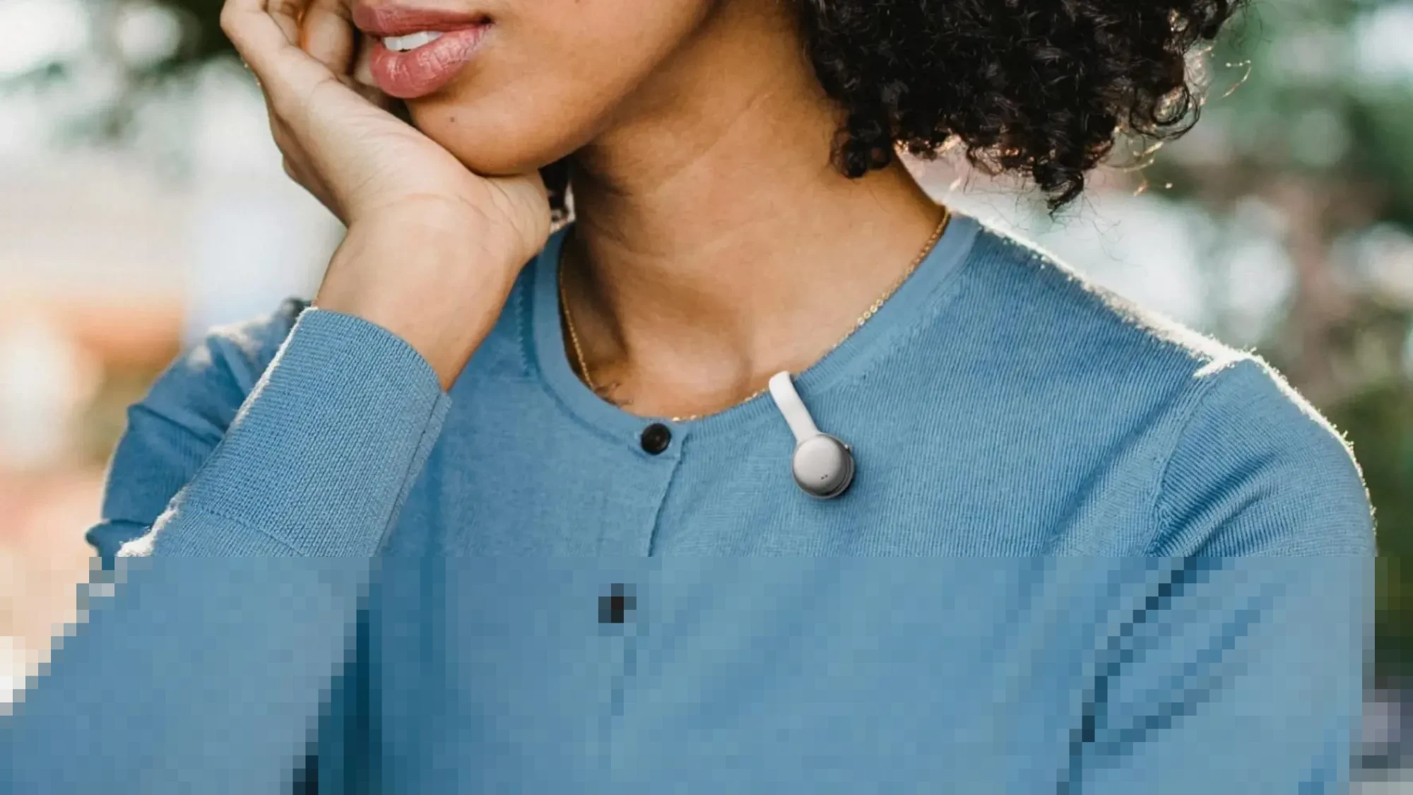 SwitchBot Hadirkan AI MindClip di CES 2026, Janjikan Rekam dan Atur Percakapan Lebih Cerdas