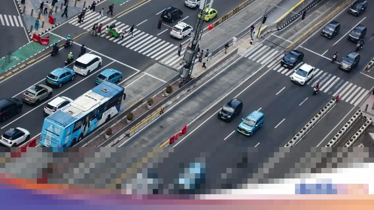 Tauhid Ahmad: “Terlalu Tinggi Kalau 5,7%,” Proyeksi Ekonomi RI Q4 2025 Diragukan Ekonom