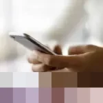 Terlanjur Berdering Saat Salat? Pahami Hukum dan Batasan Gerakan Mematikan Ponsel Anda