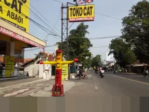 Toko Pengecatan Motor di Bogor Terbakar, Damkar Hadapi Kendala Akses Sempit