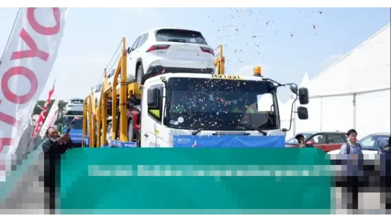 Toyota Indonesia Tetap Kirim Ribuan Unit Yaris Cross dan Wigo ke Venezuela di Tengah Gejolak Politik Toyota Indonesia Tetap Kirim Ribuan Unit Yaris Cross dan Wigo ke Venezuela di Tengah Gejolak Politik