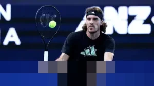 Tsitsipas: “Saya Benar-benar Ketakutan, Pertimbangkan Masa Depan Karier Tenis”