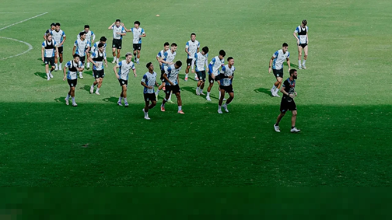 Van Gastel: “Ini Akan Sulit,” PSIM Jogja Krisis Pemain Jelang Laga Kontra Madura United