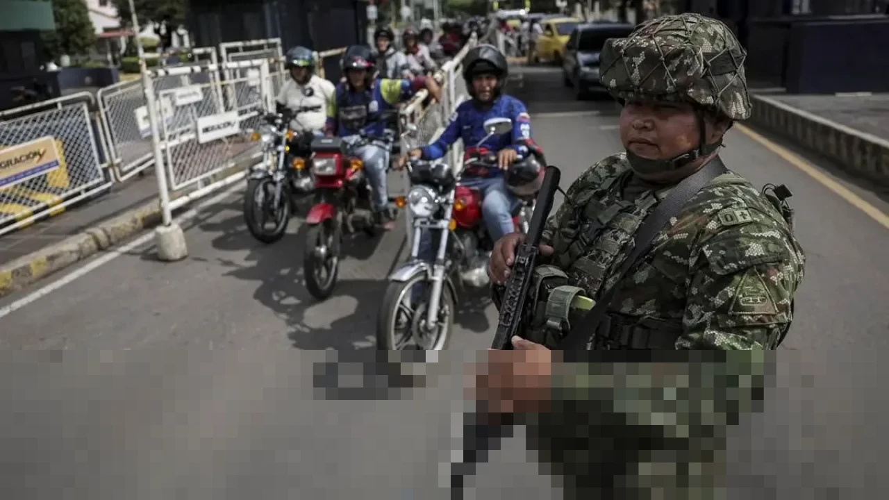 Venezuela Klarifikasi Insiden Penembakan Dekat Istana Presiden Usai Pelantikan Pengganti Maduro Venezuela Klarifikasi Insiden Penembakan Dekat Istana Presiden Usai Pelantikan Pengganti Maduro