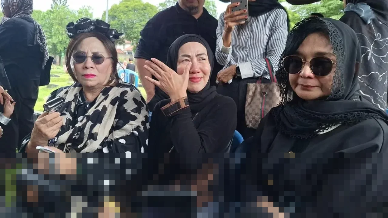Venna Melinda Ungkap Penyesalan Mendalam Tak Sempat Wujudkan Permintaan Terakhir Almarhum Ayahnya