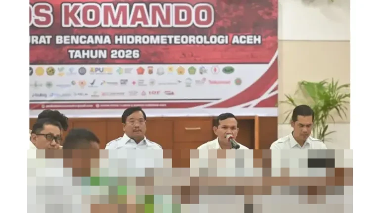 Wagub Aceh Fadhlullah Desak Bupati/Wali Kota Percepat Usulan SK Rumah Rusak Pascabencana Banjir dan Longsor Wagub Aceh Fadhlullah Desak Bupati/Wali Kota Percepat Usulan SK Rumah Rusak Pascabencana Banjir dan Longsor