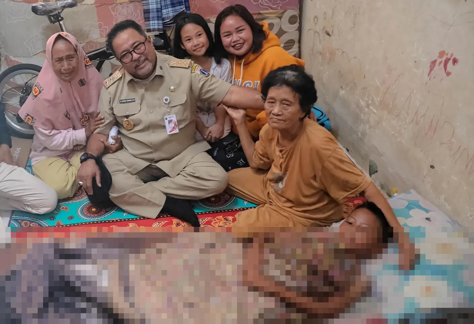 Wagub Rano Karno Pastikan Pemulihan Korban Kecelakaan MBG SDN 01 Kalibaru, Harap Anak-anak Segera Sekolah