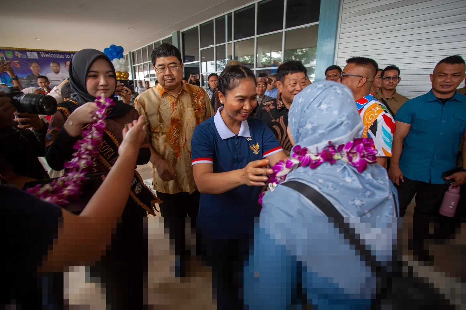 Wamenparekraf Ni Luh Puspa Sambut Wisman Perdana di Batam, Optimistis Capai Target Kunjungan 2026