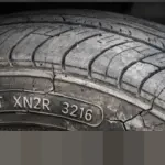 Waspada! Ban Kendaraan Punya Batas Usia, Ini Ciri-ciri Kedaluwarsa yang Ancam Keselamatan