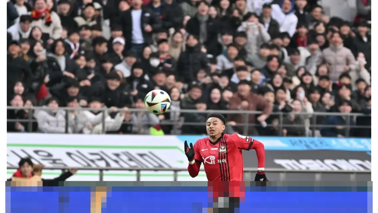 Wrexham Dekati Jesse Lingard, Dwight Yorke Sebut ‘Last Rodeo’ Sempurna untuk Promosi Liga Primer Wrexham Dekati Jesse Lingard, Dwight Yorke Sebut ‘Last Rodeo’ Sempurna untuk Promosi Liga Primer