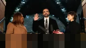 Zohran Mamdani, Wali Kota Muslim Pertama New York, Sumpah di Atas Al-Quran dan Janji Perjuangkan Rakyat